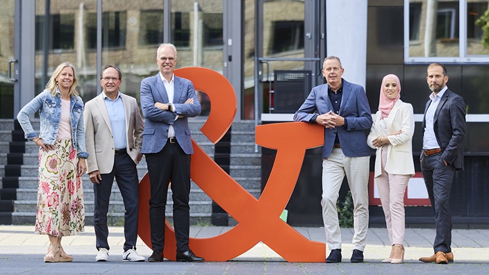 De Jong & Laan en Crowe Peak gaan samen