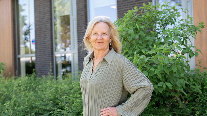 Diana Clement