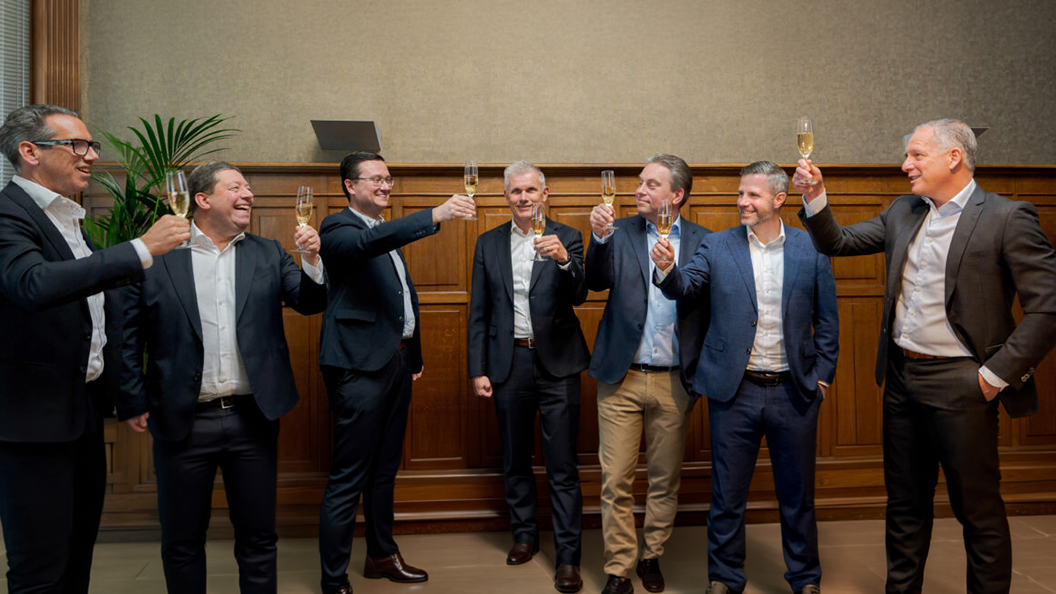 Van Oers en HLB Den Hartog