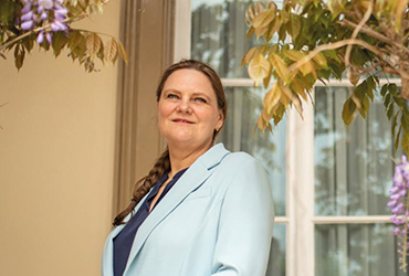 Pauline van Esterik