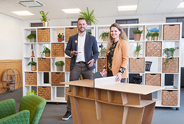 Julian Jonker en Lynn Pennings